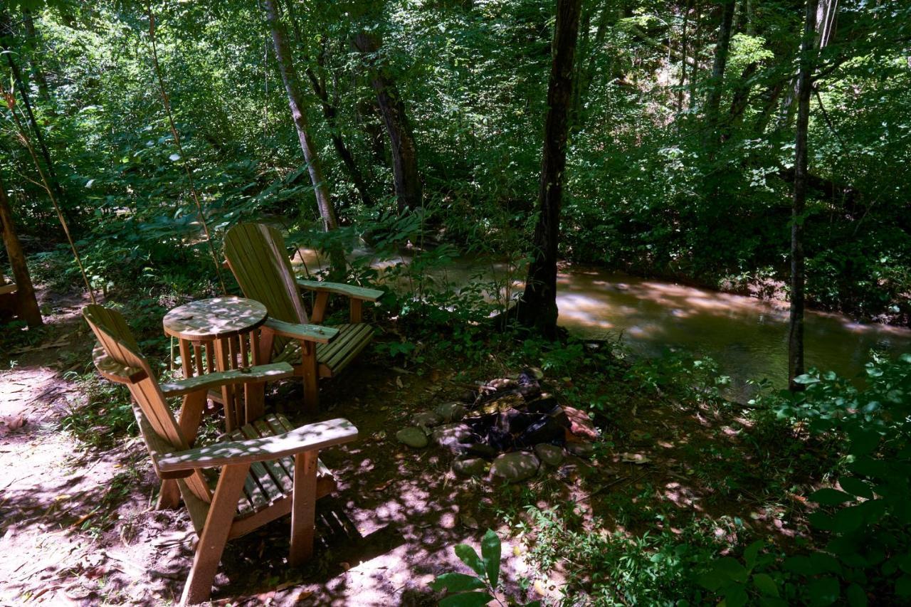 Creekwalk Inn Bed And Breakfast With Cabins Cosby Ngoại thất bức ảnh